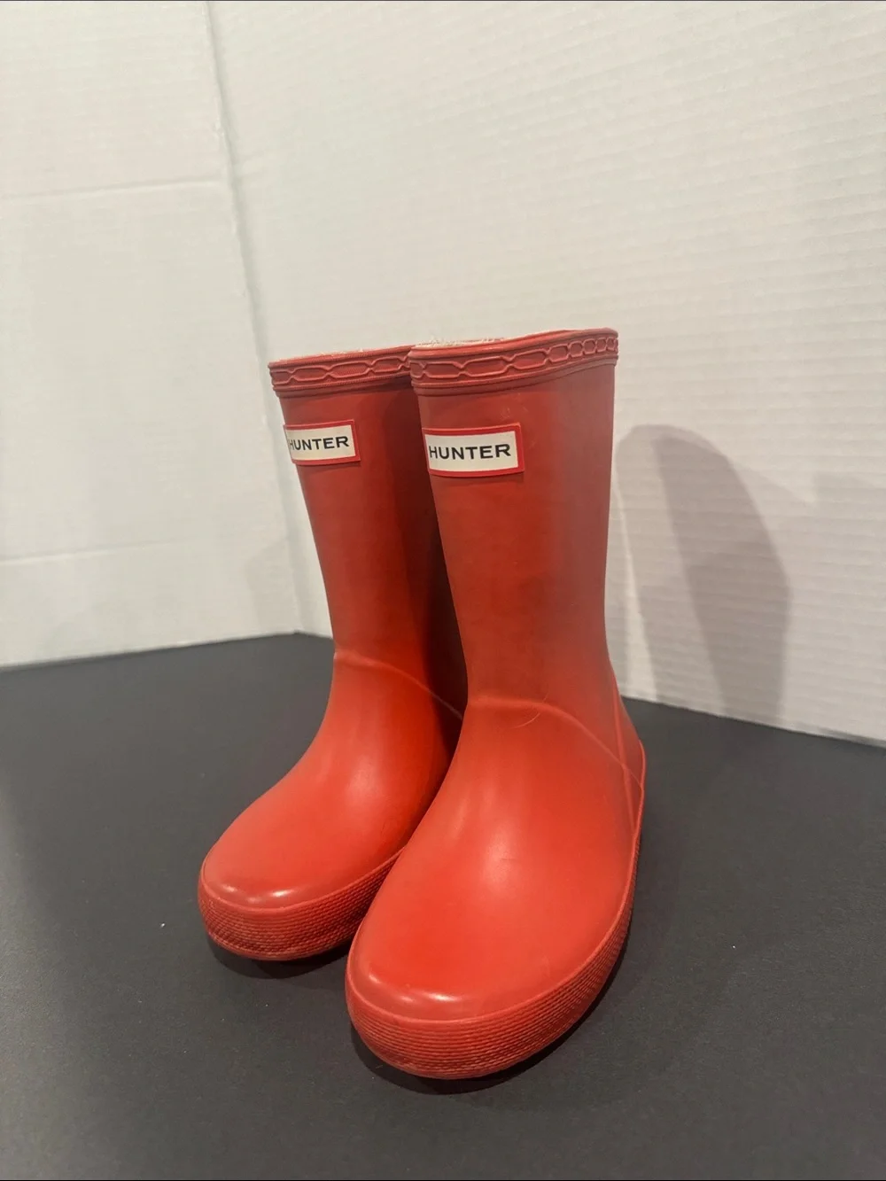 Hunter Kids’ first classic Rain Boots Military red